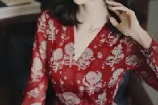 非科班碾压专业？沈梦辰演技逆袭贵妃接戏杨紫引爆热搜！